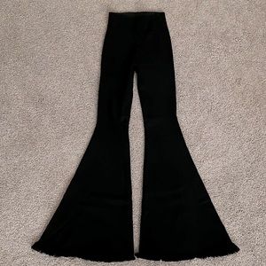 Show Me Your Mumu Black Bell Bottom Jean XS